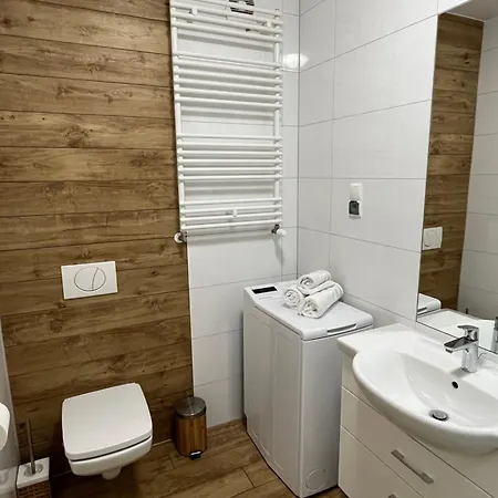 Apartman Solna 11a Z Garazem W Cenie